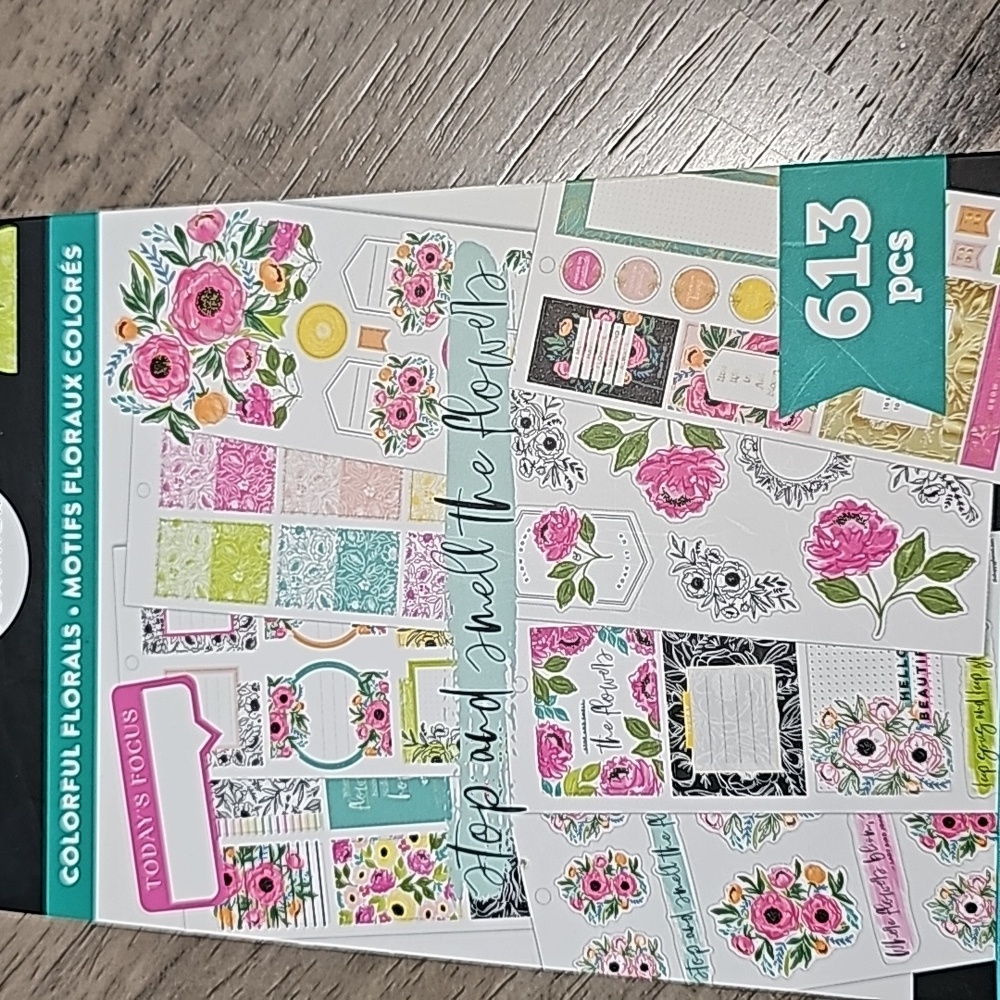 Happy Planner Colorful Florals 613 piece sticker book - Picture 3 of 5